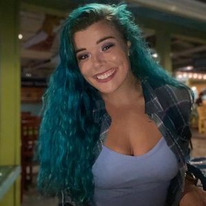 Meet your Posher, Dani